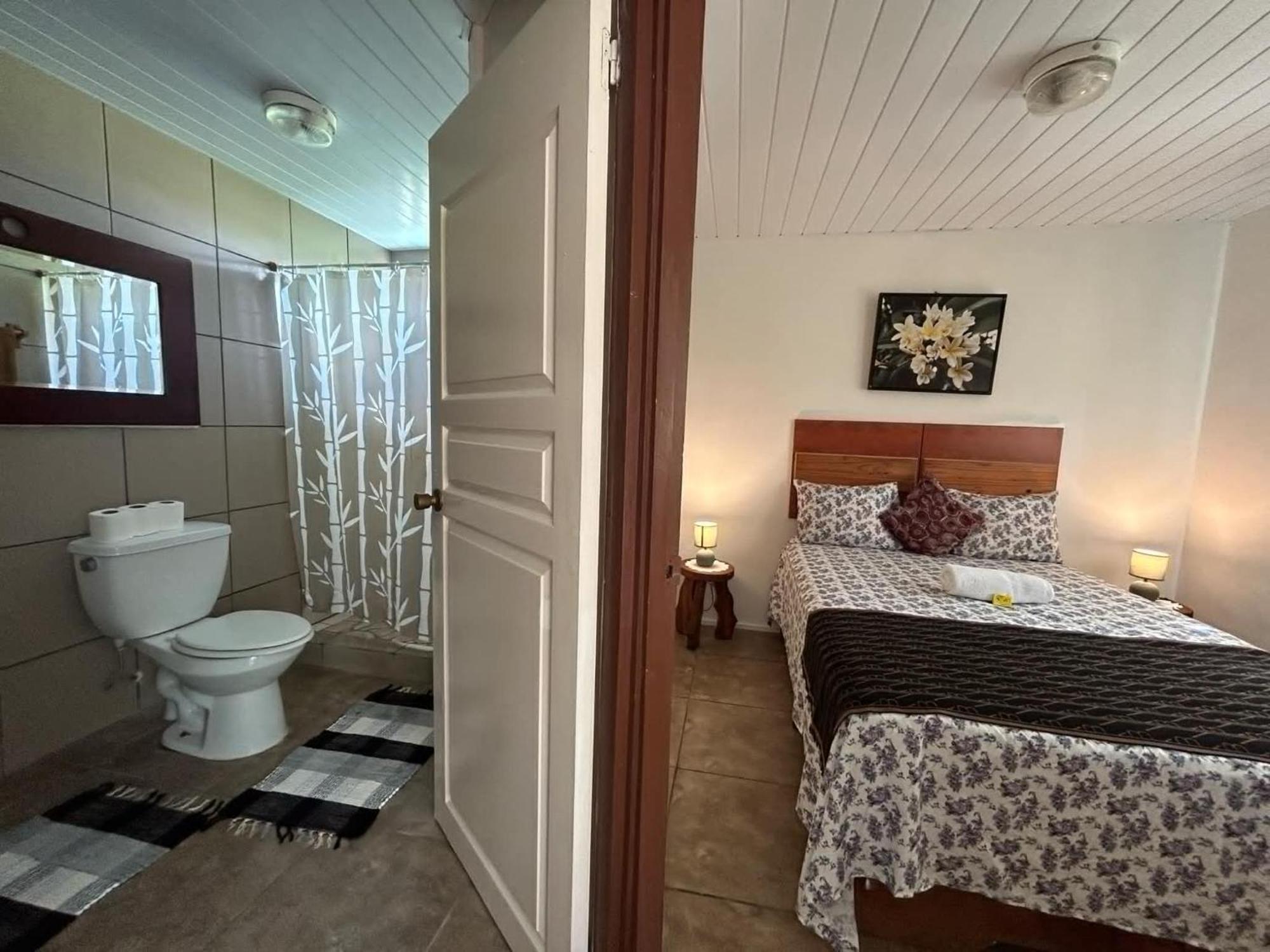 Hotel Chez Tamatuamai à Avatoru Extérieur photo